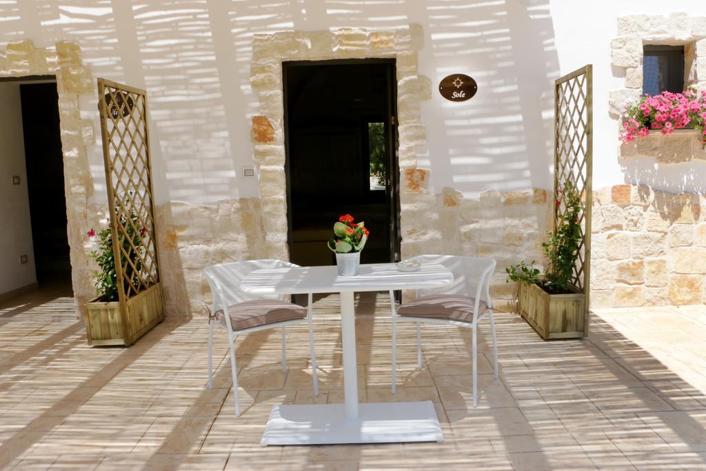 Residence Spadalunga San Michele Salentino Exteriér fotografie